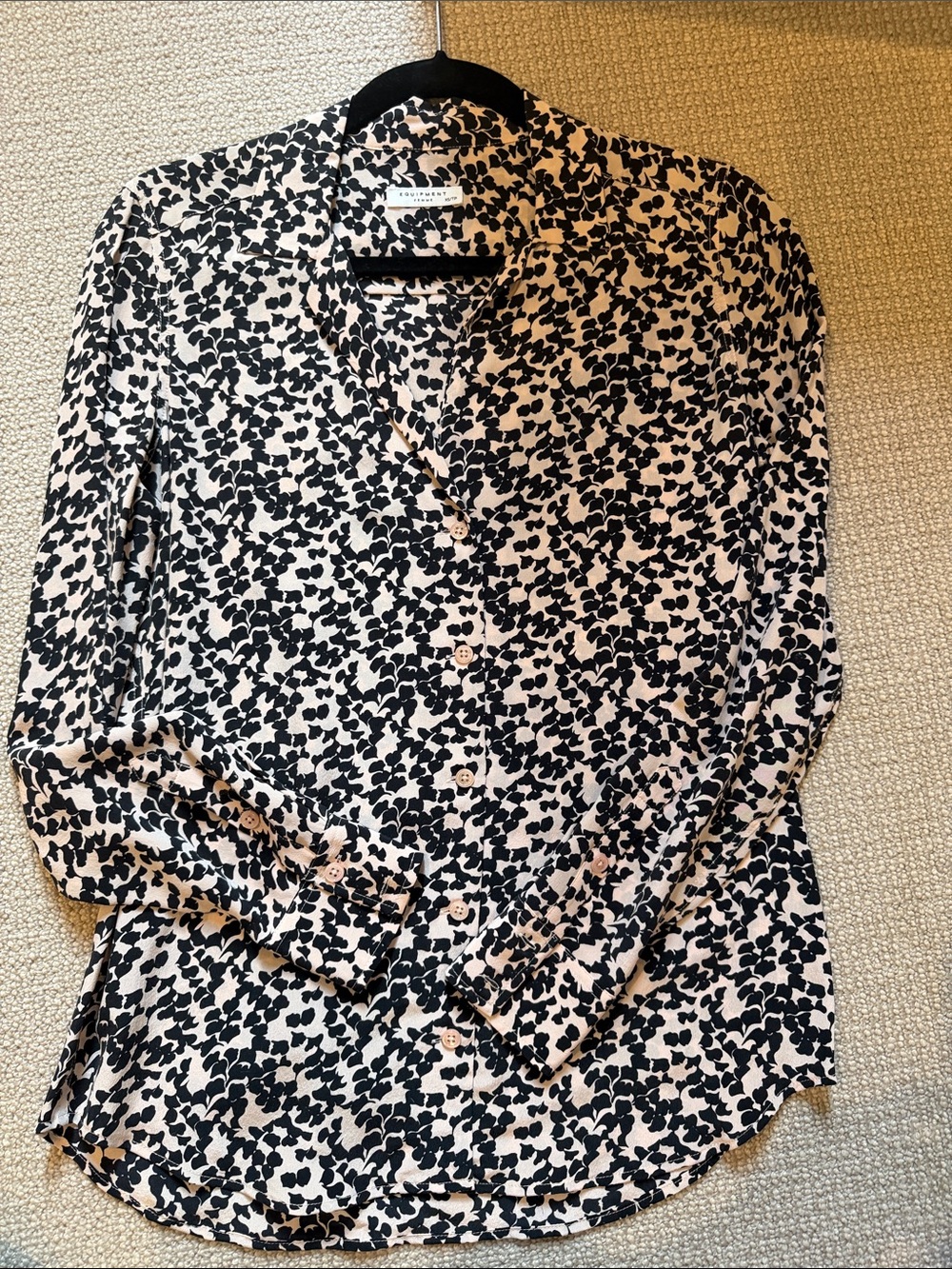 Equipment Black & Cream Floral-Print Button-Down Shirt